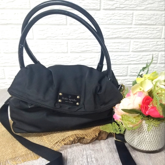🎉HP🎉Kate Spade Carmen Fold over crossbody/ shoulder bag - Picture 1 of 16